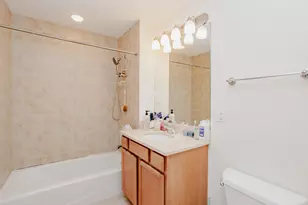 4953 Oakton St, Skokie, IL 60077 - Photo 15