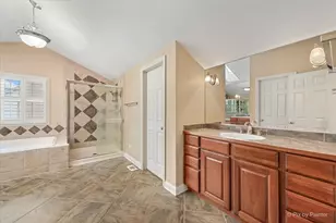8120 Gage Ln, Cary, IL 60013 - Photo 17