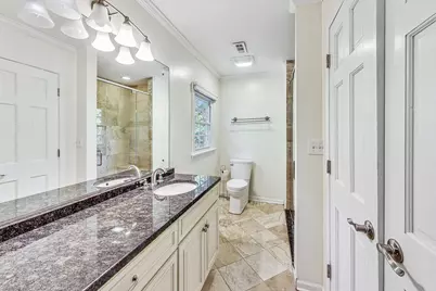 1040 Forest Hill Road, Lake Forest, IL 60045 - Photo 19
