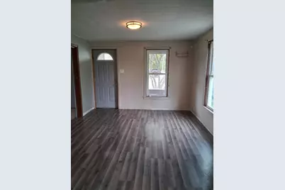 909 Cable Street, Streator, IL 61364 - Photo 7