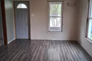 909 Cable St, Streator, IL 61364 - Photo 7