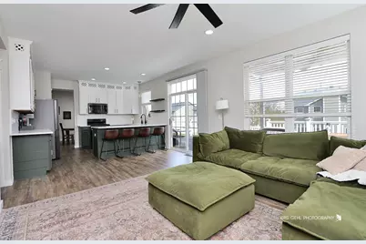 862 Heartland Park Lane, Antioch, IL 60002 - Photo 9
