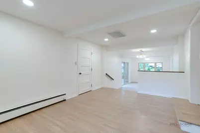 318 2nd Avenue, Libertyville, IL 60048 - Photo 11