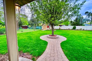 1323 Park Dr, Montgomery, IL 60538 - Photo 21