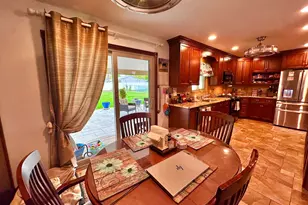 1323 Park Dr, Montgomery, IL 60538 - Photo 9