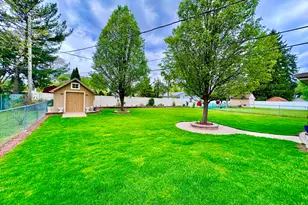 1323 Park Dr, Montgomery, IL 60538 - Photo 19