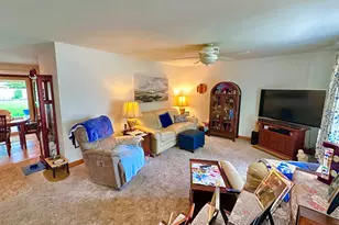 1323 Park Dr, Montgomery, IL 60538 - Photo 7