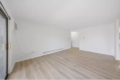 11810 S Komensky Avenue #102, Alsip, IL 60803 - Photo 9