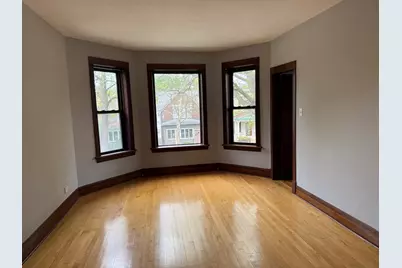 2725 N Francisco Avenue #2, Chicago, IL 60647 - Photo 3
