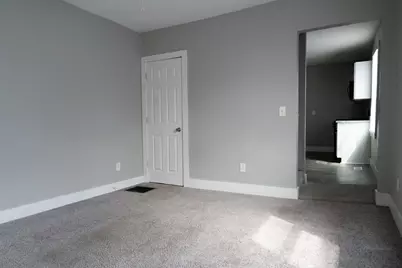 1208 W 5th Street, Davenport, IA 52802 - Photo 3