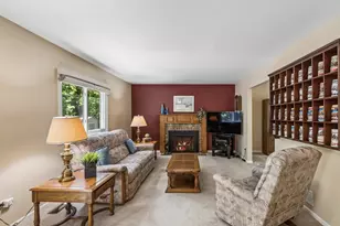 2079 Lawson Blvd, Gurnee, IL 60031 - Photo 3