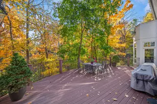 130 Maple Hill Rd, Glencoe, IL 60022 - Photo 37