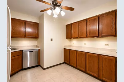 301 Gregory Street #9, Aurora, IL 60504 - Photo 5