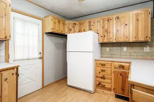 1126 Columbia Ave, Belvidere, IL 61008 - Photo 17