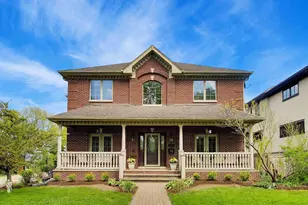 327 S Knight Ave, Park Ridge, IL 60068 - Photo 1