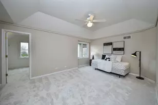 640 Kendridge Ct, Aurora, IL 60502 - Photo 19