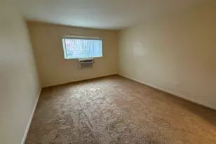 110 N Kenilworth Ave, Oak Park, IL 60301 - Photo 13