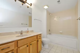 201 W Brush Hill Rd, Elmhurst, IL 60126 - Photo 25