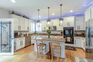 7449 Brentwood Ln, Gurnee, IL 60031 - Photo 13