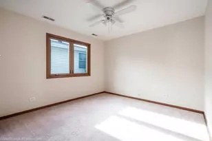 511 W Palatine Rd, Palatine, IL 60067 - Photo 21