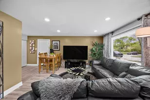 182 Washington St, Park Forest, IL 60466 - Photo 17