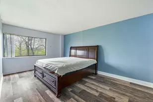 1840 Huntington Blvd, Hoffman Estates, IL 60169 - Photo 11