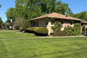 10045 S 53rd Ave, Oak Lawn, IL 60453 - Photo 31