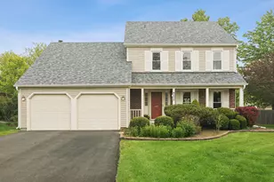 4255 Oak Knoll Ln, Hoffman Estates, IL 60192 - Photo 1