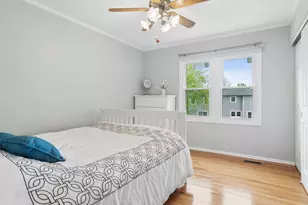 4255 Oak Knoll Ln, Hoffman Estates, IL 60192 - Photo 21