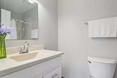 4255 Oak Knoll Lane, Hoffman Estates, IL 60192 - Photo 23