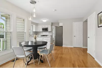 4255 Oak Knoll Lane, Hoffman Estates, IL 60192 - Photo 13