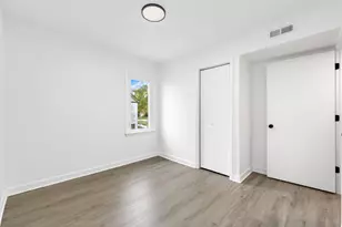6754 S 78th Ave, Bridgeview, IL 60455 - Photo 13