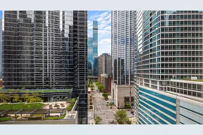 400 E Ohio Street #1501, Chicago, IL 60611 - Photo 3