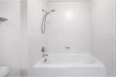 400 E Ohio Street #1501, Chicago, IL 60611 - Photo 19