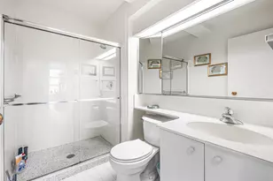 400 E Ohio St, Chicago, IL 60611 - Photo 23