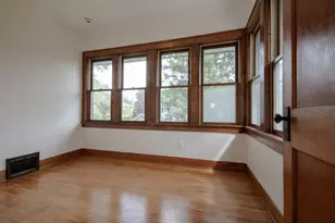 409 S 3rd St, West Dundee, IL 60118 - Photo 29