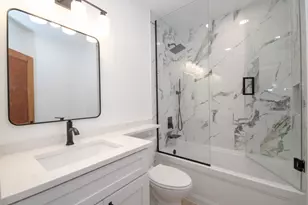409 S 3rd St, West Dundee, IL 60118 - Photo 31