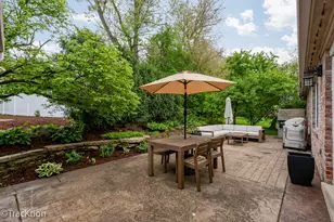 1401 Golden Bell Ct, Downers Grove, IL 60515 - Photo 25