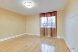 1022 Boxwood Ct, Wheeling, IL 60090 - Photo 13