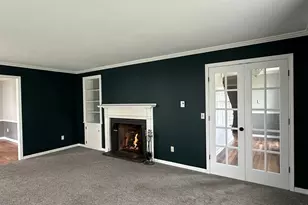 253 Park Crest Dr, Freeport, IL 61032 - Photo 7