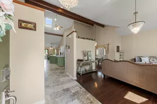 9040 Frances Ln, Orland Park, IL 60462 - Photo 5