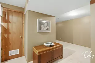 7 E Dahlia Ln, Round Lake Beach, IL 60073 - Photo 31