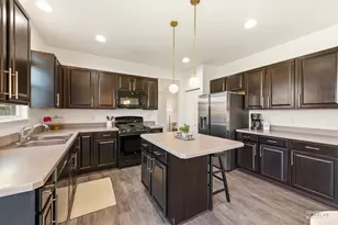 775 Kentshire Dr, Yorkville, IL 60560 - Photo 17