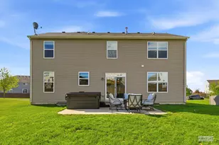 775 Kentshire Dr, Yorkville, IL 60560 - Photo 33