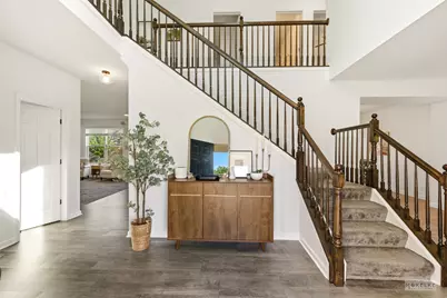 775 Kentshire Drive, Yorkville, IL 60560 - Photo 5