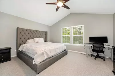 5564 Cloverdale Road, Hanover Park, IL 60133 - Photo 19