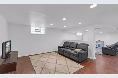 9150 S Hoyne Avenue, Chicago, IL 60643 - Photo 17