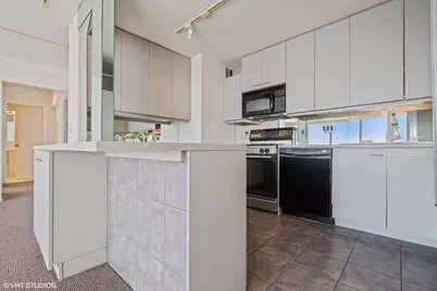 2800 N Lake Shore Drive #3214, Chicago, IL 60657 - Photo 7