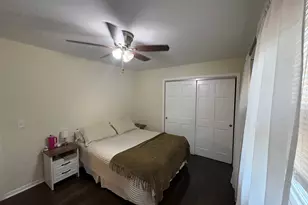 3819 N Kenneth Ave, Chicago, IL 60641 - Photo 9