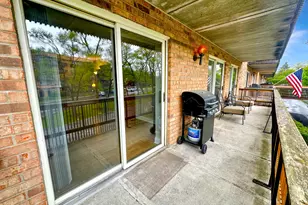 500 Redondo Dr, Downers Grove, IL 60516 - Photo 35